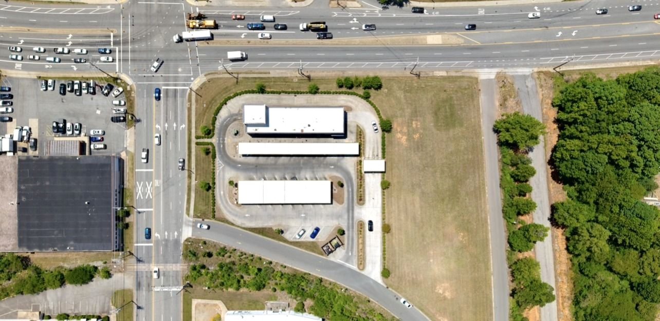 Top-down aerial of Zips Car Wash